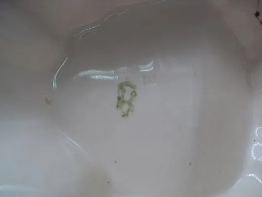 Фигура фарфор Германия медведи на дереве медвежата на бревне размер 35,5х37,8х12,9см под рест №14262 З аукціону