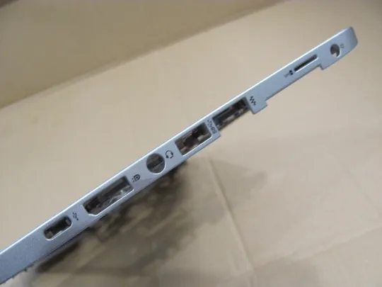 525-6 панель палмрест 6070B0883101 821173-001 для  HP Elitebook 840 G3 840 G4 оригінал На торгах