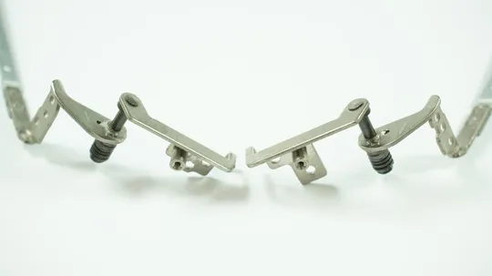 Петлі для ноутбука ACER ASPIRE 1810T, ZH7, ONE 752, 1410, A075 (ліва+права) З аукціону