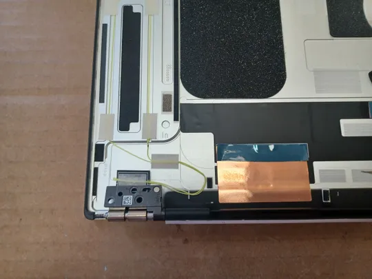 номер1056-5 кришка матриці 0XYCR1 з петлями для Dell  XPS17 XPS 17 9700 Precision 5750 Кришка дисплея Тильна кришка Корпус матриці Верхня кришка matrix cover Top Case LCD Cover Rear Lid Back Cover Housing Cabinet оригінал Недорого