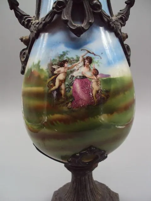 Купити Ваза Европа фарфор металл узор дети путти ангелочки с девушкой высота 33 см под реставрацию №1304