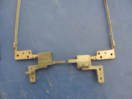 Купити №221-7 кріплення з петлями 6055B0019201 для HP ELITENOOK 8770W 8760w оригінал