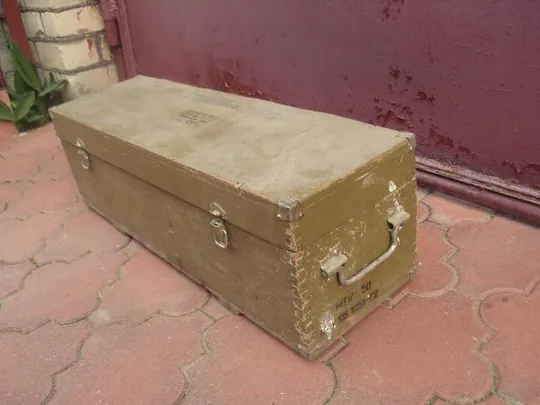 Коробка МТ 17 - 50 ящик 1972 год 72 х 22 см, высота 22,5 см №3260 Недорого