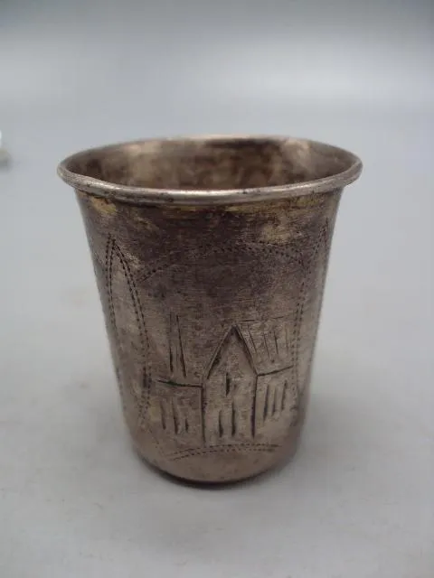 Рюмка стопка узор архитектура серебро 84 проба клеймо голова вес 20,28 г размер 4,7х3,9 см №321 Де купити