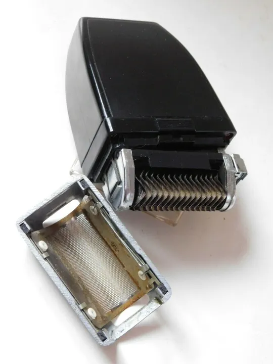 Советская Электробритва ХАРЬКОВ-109 110/220В Сувенирная Коробка СССР 1978 Характеристики