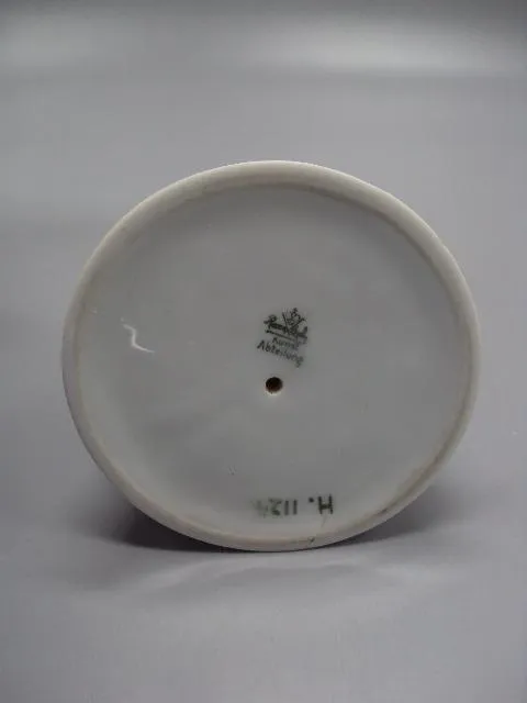 Фигура фарфор Германия девочка с цветами Розенталь Rosenthal H.1124 kunst abteilung 17 см №270 З аукціону