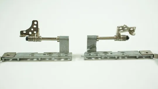 Петлі для ноутбука Toshiba Satellite A350, L450, L455, A355, L355 with 16' (AM05S000400 + AM05S000700) (ліва+права) Ціна