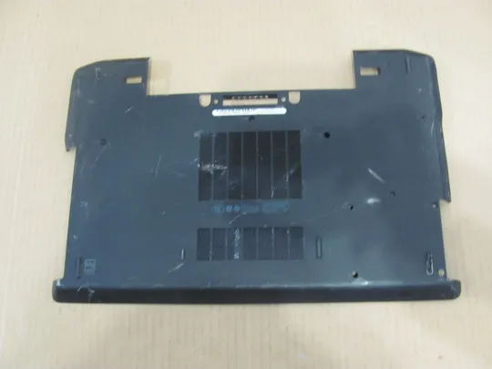 номер0200-39 сервісна кришка,Сервісна кришка для ноутбука,Корпус,Дно,Панель доступу,Кришка доступу,service cover 0V45CW AM0FH000200 для Dell Latitude E6520 оригінал Ціна