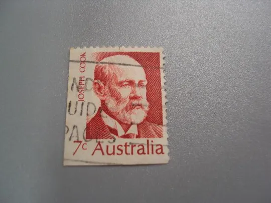 марка Австралия 1960 стандарт личности джозеф кук премьер министр гаш №2301 Ціна