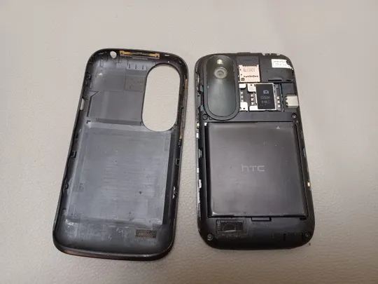 0543 мобільний телефон  HTC T328W Недорого