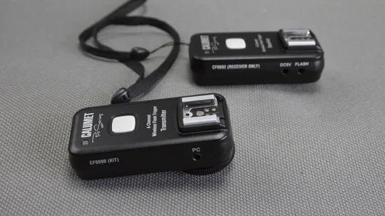 Купити 2шт. Calumet Pro Series комплект беспроводной вспышки для цифровых фотокамер Canon EOS