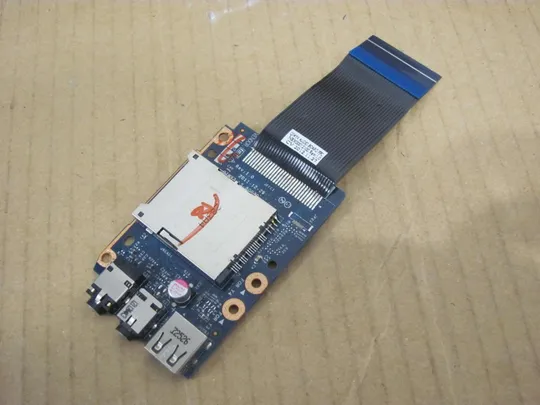 номер0010-33 USB Audio SD Card Reader Board LS-8003P для LENOVO Y580 Y585 оригінал Ціна