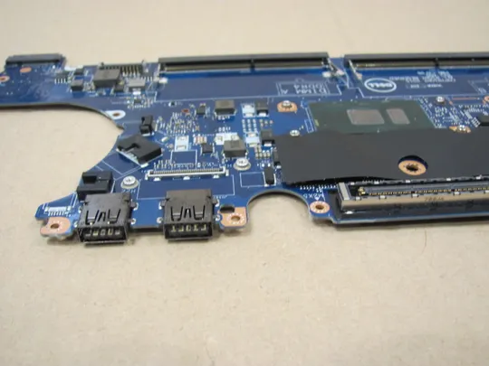 594-5  материнська плата РОБОЧА AAZ60 LA-C461P SR2F0 i5-6300U   для Dell Latitude E7470  7470 оригінал З аукціону