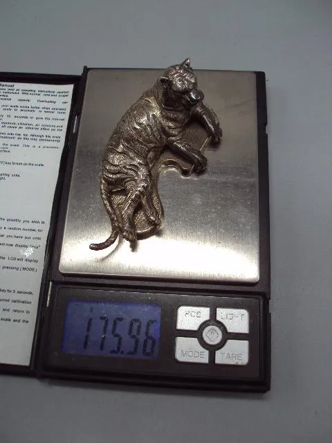 Фигура статуэтка тигр серебро 925 проба Киевский ювелирный завод вес 175,96 г высота 4,5 см №13214 Характеристики