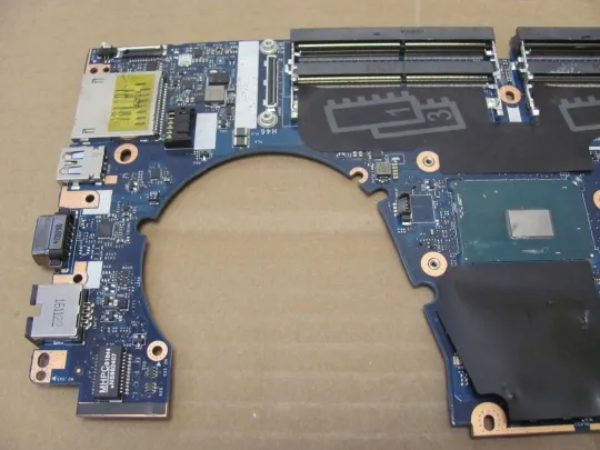 Купити номер0966-2 материнська плата Mainboard Материнка Основна плата Системна плата Плата системи Laptop motherboard мамка  ноутбучна плата APW50 LA-C381P 848221-001 SR2FU i7-6820HQ для HP Zbook 15 G3 G4 оригінал