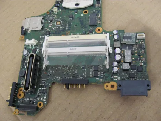 361-23 материнська плата CP448470-Z3 для FUJITSU S760 оригінал Де купити