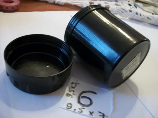 Футляр к Объектив Юпитер-9, ЮПИТЕР-9 . Оригинальный черный, бакелитовый с маркировкой. отл Продаж