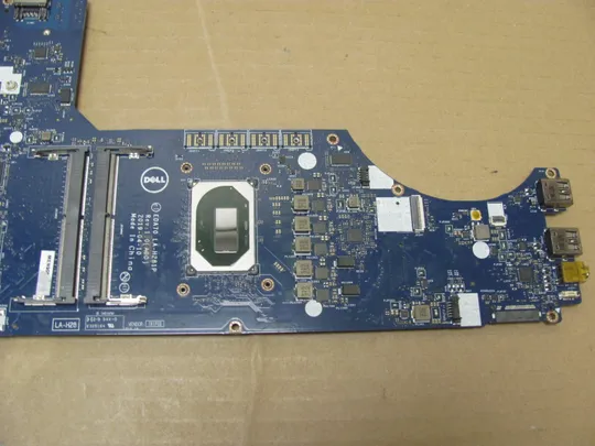 Купити номер0995-9 материнська плата Mainboard Материнка Основна плата Системна плата Плата системи Laptop motherboard мамка ноутбучна плата DAP70 LA-H281P SRFD1 I9-9880H для Dell Precision 17 7730 7740 M7730 M7740 оригінал