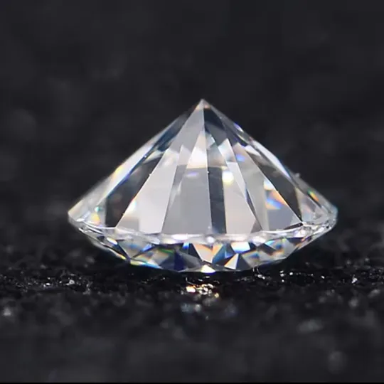 Купити Муассаніт 2 карата 8мм з сертифікатом.