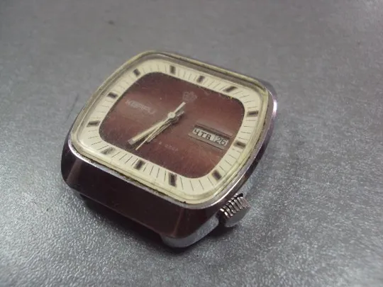 Наручные часы кварц ссср на ходу №9547 З аукціону