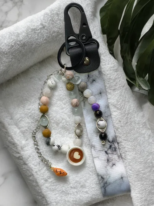 Купити Брелоки/брелки ручної роботи з натурального каменю.