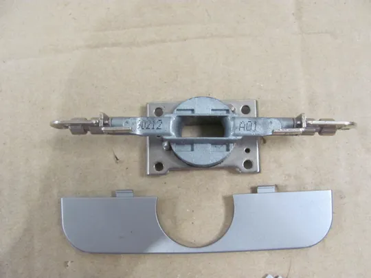 номер0320-56 комплектуюче кріплення з петлями для HP EliteBook  2730P оригінал З аукціону