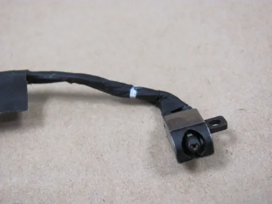 674-26 роз'єм живлення 048JWV  для Dell Inspiron 15 7000 7590 7591   оригінал З аукціону