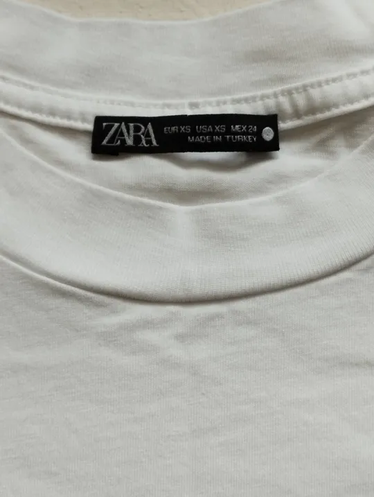 Купити Футболка