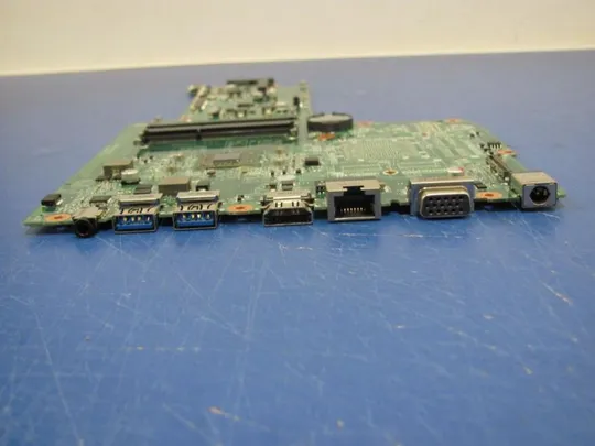 №181-13 материнська плата DA0ZYVMB6D0 для ACER ASPIRE E 17 E5-721 оригінал З аукціону