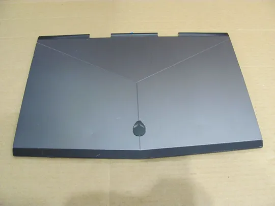577-5 кришка матриці 0O4JR6 AM1JM000100 для DELL Alienware 15 R3 оригінал Ціна