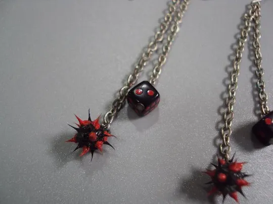 бижутерия серьги подвесные булава и кубик 6,5 см №10880 З аукціону