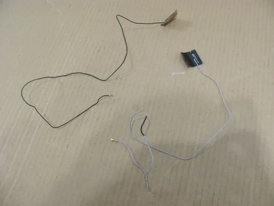 номер0184-14 WI-FI антени DC330012O00 для ASUS K95V K95VJ, K95VM A95V A95VM A95VJ A95VB K95V K95VB K95VJ K95VM оригінал Ціна