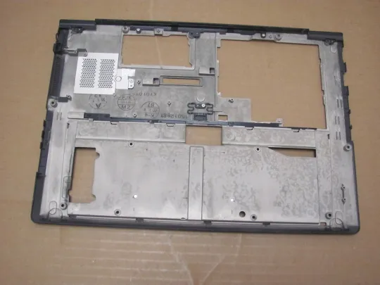 Купити номер0967-5 Кришка дно піддон корпуса Нижний корпус (дно) для ноутбука Низ для Fujitsu Lifebook U745   оригінал