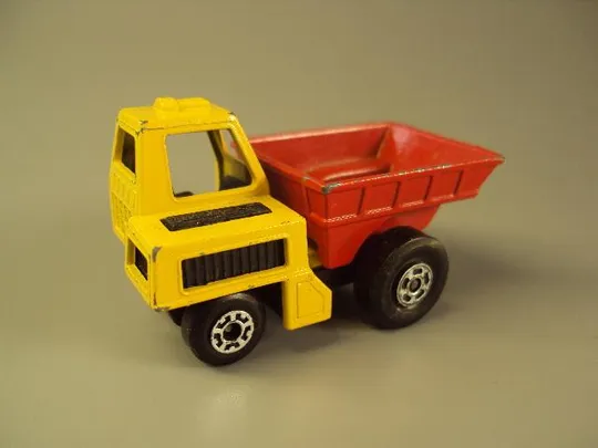 машинка Matchbox england Site Dumper 1976 Англия строительный думпер размер 6,5 х 3,8 см №9496 Ціна