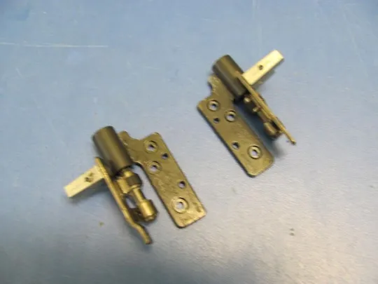 №67-1 петлі кріплення для DELL PRECISION M4600 оригінал Ціна