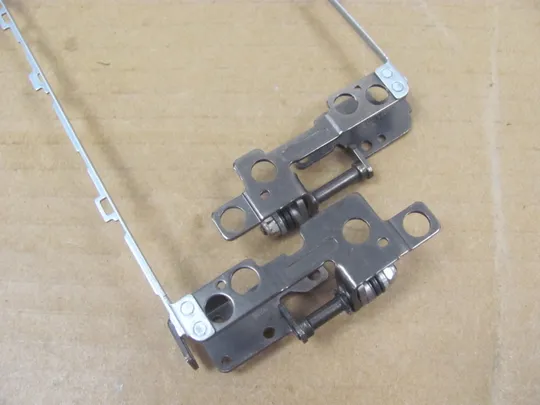 877-6 кріплення матриці з петлями  для HP 17-BY 17-CA 17-CS 17-CR 17T-BY 17Z-CA SILVER  оригінал Де купити