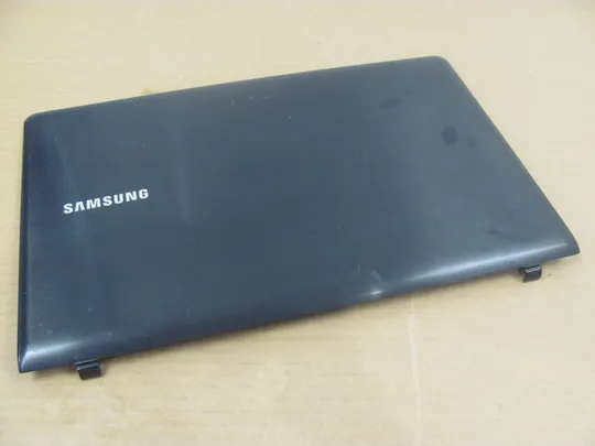 880-10 кришка матриця AP0RW000212  для Samsung NP350V5C NP355V5C   оригінал Характеристики