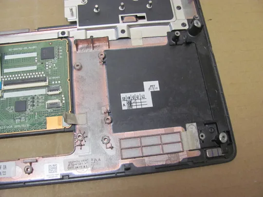 номер1002-1 корпус кришка Палмрест корпус топкейс Верхня панель палмрест cover-C тачпад  01VVYH  AP2V4000D02 для Dell Precision 7750 оригінал Продаж