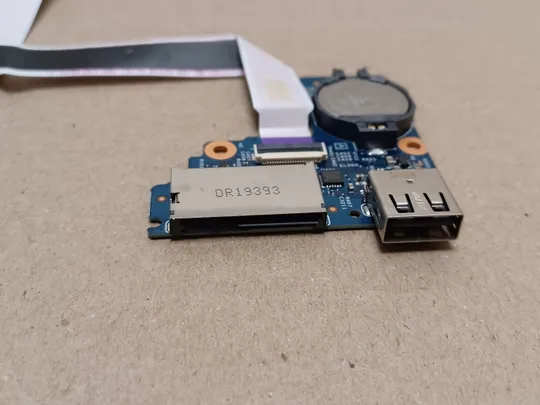 Купити номер1060-25 плата USB WCN4K  зі шлейфом 450.0FY04.0021 0368DC для Dell Latitude 3500  оригінал