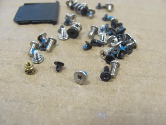 Купити номер0380-24 комплектуюче гвинти для Lenovo IdeaPad G500 G510 G505 G700 G710 оригінал