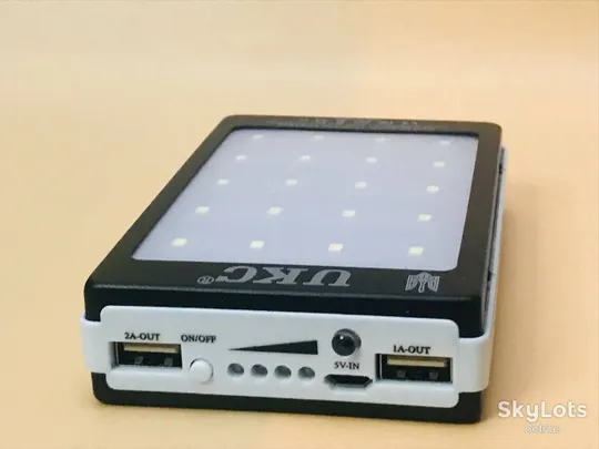 УМБ Power bank UKC 90000mAh Повербанк на сонячній батареї з ліхтариком потужна універсальна мобільна батарея для заряджання гаджетів Ціна