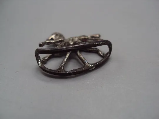 Фигура миниатюра статуэтка лошадка качалка лошадь конь серебро 800 проба вес 4,99 г высота 2,2см №39 Недорого