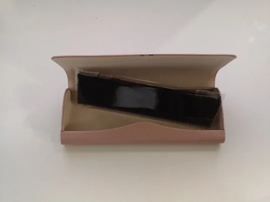 Комплект чохол для окулярів, Серветка та Тестова карта для перевірки захисту від синього світла на лінзах, УФ-тест з ультрафіолетовим ліхтариком (17) З аукціону