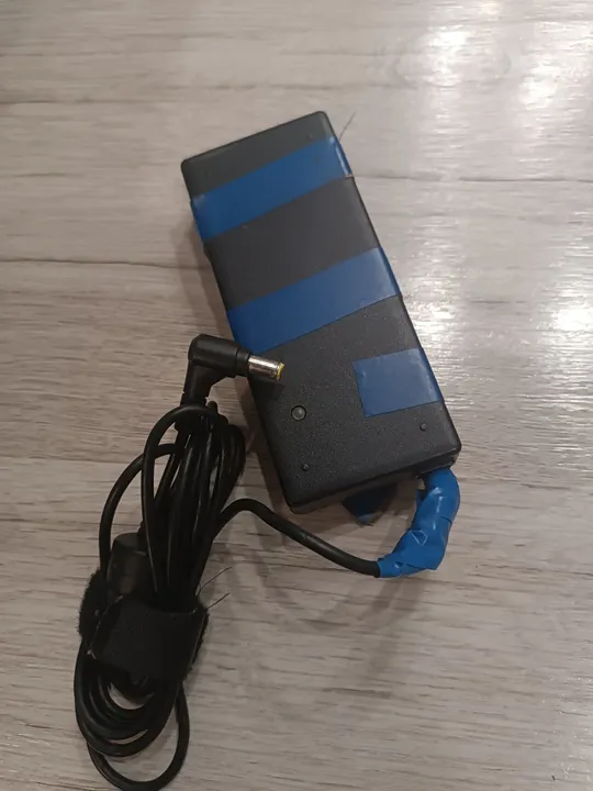 Купити Адаптер живлення для ноутбука Asus 19V-4.74A 90W (5.5 х 2.5 mm )