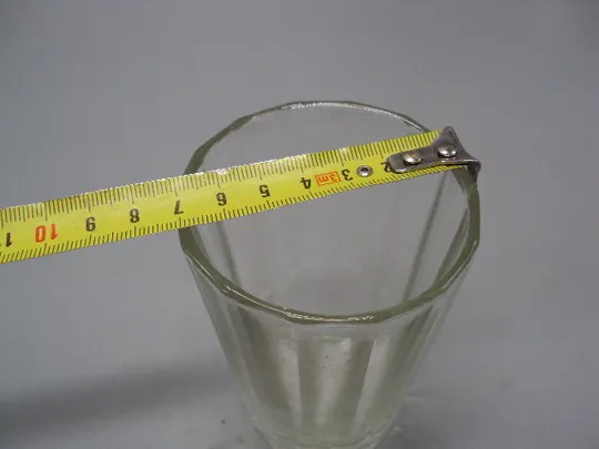 Купити Стакан граненый маленковский стекло ссср клеймо А триугольник 7 коп высота 10,8 см, диам. 7см №15712