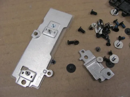 820-10 комплектуюче кріплення гвинти  для DELL Latitude 3520 оригінал Продаж