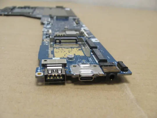 номер0978-4 материнська плата Mainboard Материнка Основна плата Системна плата Плата системи Laptop motherboard мамка  ноутбучна плата  HDC50 LA-L882P  i7-12850HX SRLGH для Dell Precision 7670 оригінал Інтернет-аукціон