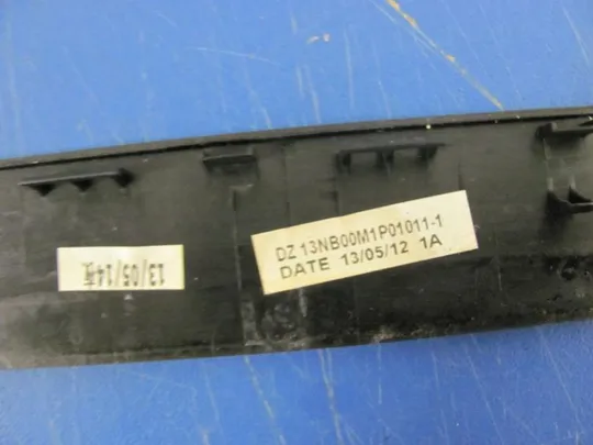 №274-2 рамка матриці 13N0-P4A0611 для ASUS G750J оригінал Інтернет-аукціон