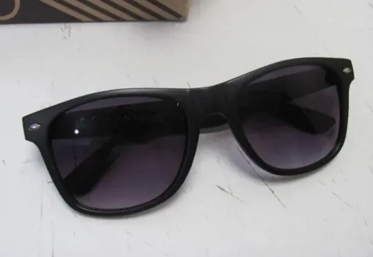 Популярні чоловічі сонцезахисні окуляри uv400 cat Ціна