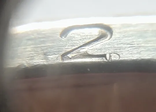 Купити (5266) 1 гривня 2012 різновид викрошки у першій цифрі "2" слова "2012" на гурті (1 гривна 2012 брак)